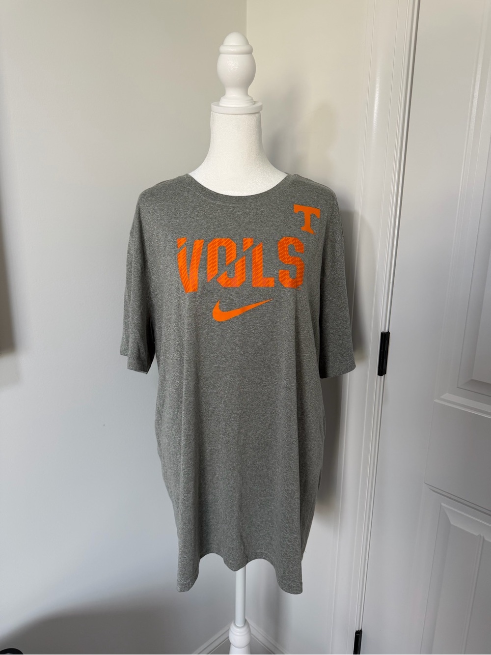 Nike Tennessee Volunteers Dry Fit with VOLS Logo Men’s Size XXL